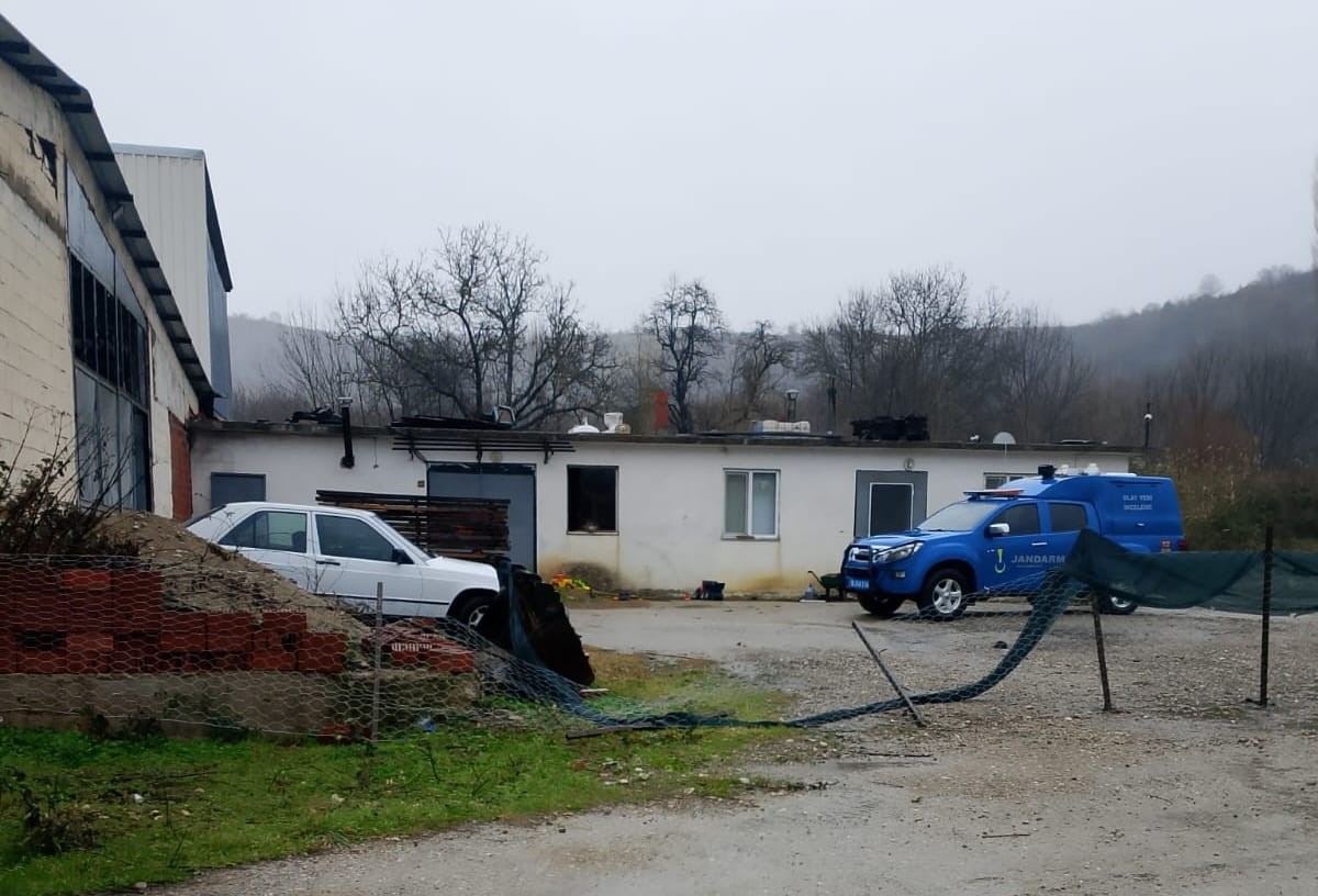 elektirik akimina kapilan isyeri ortagi hayatini kaybetti 2 BXSTWhfT