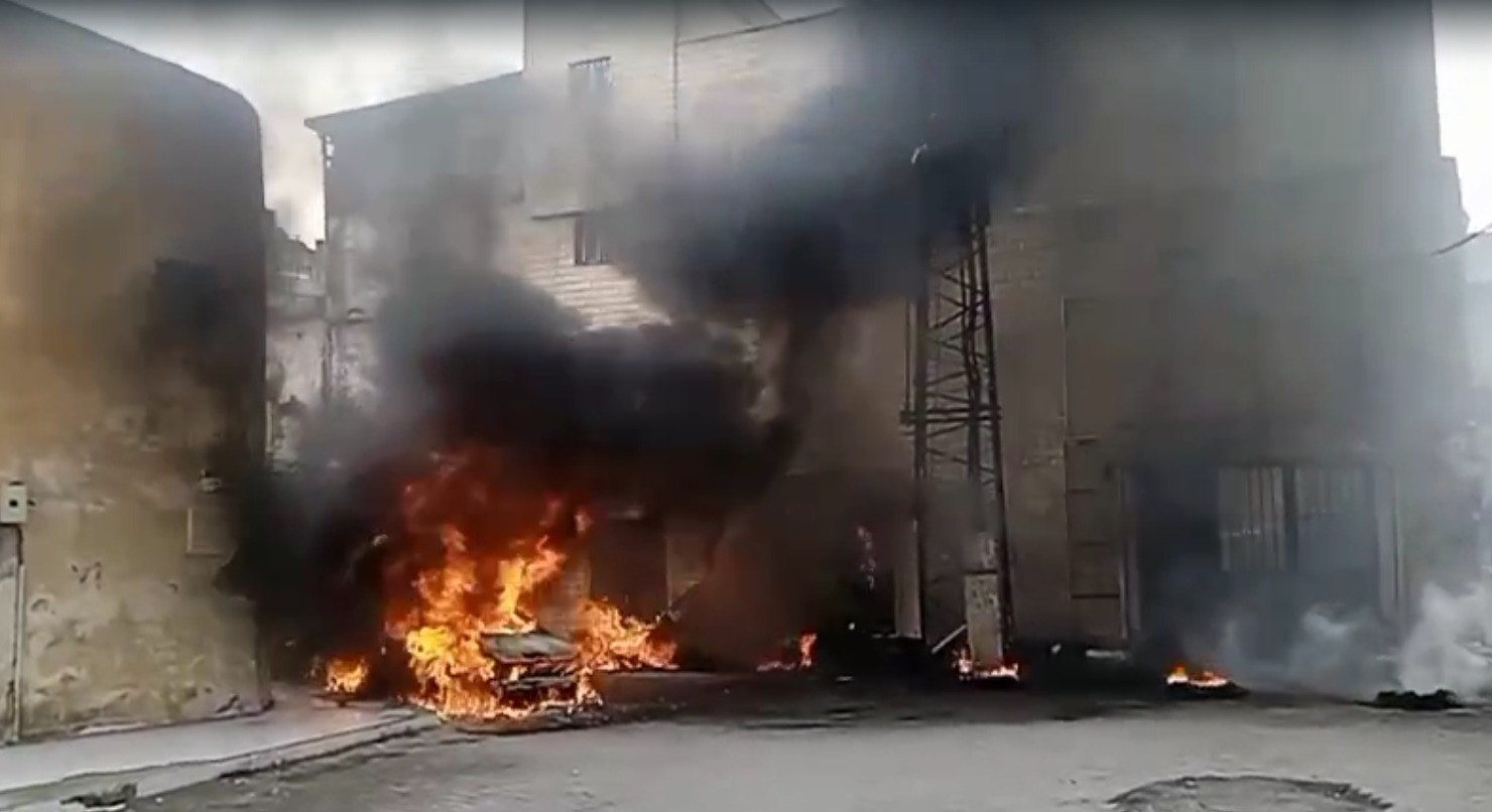 elektrik panosu alev aldi 3 arac zarar gordu 4 6eS6ZNn2