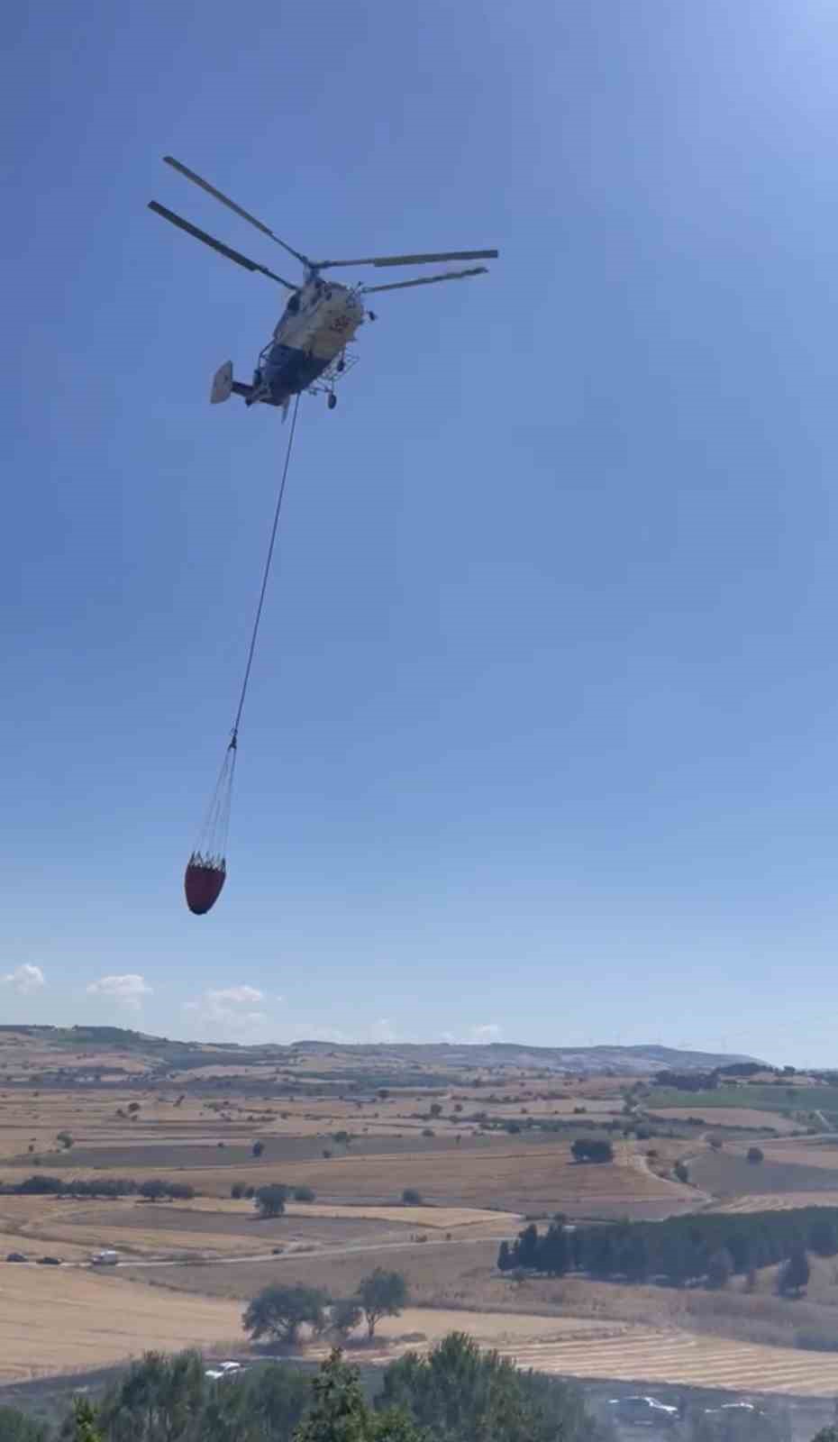Elektrik tellerine çarpan karga yangına sebep oldu 10 elektrik tellerine carpan karga yangina sebep oldu 6