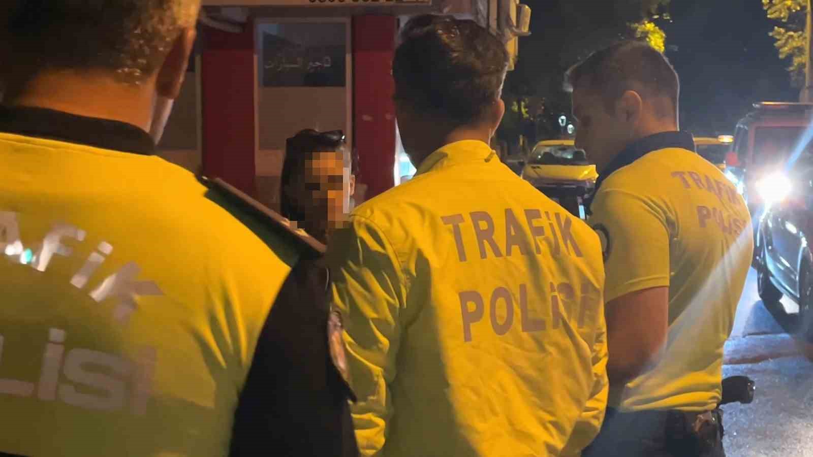 Elektrikli bisiklet sürücüsü alkollü çıktı, "Eve gidiyordum" dedi 6 elektrikli bisiklet surucusu alkollu cikti eve gidiyordum dedi 2 bE244bBZ
