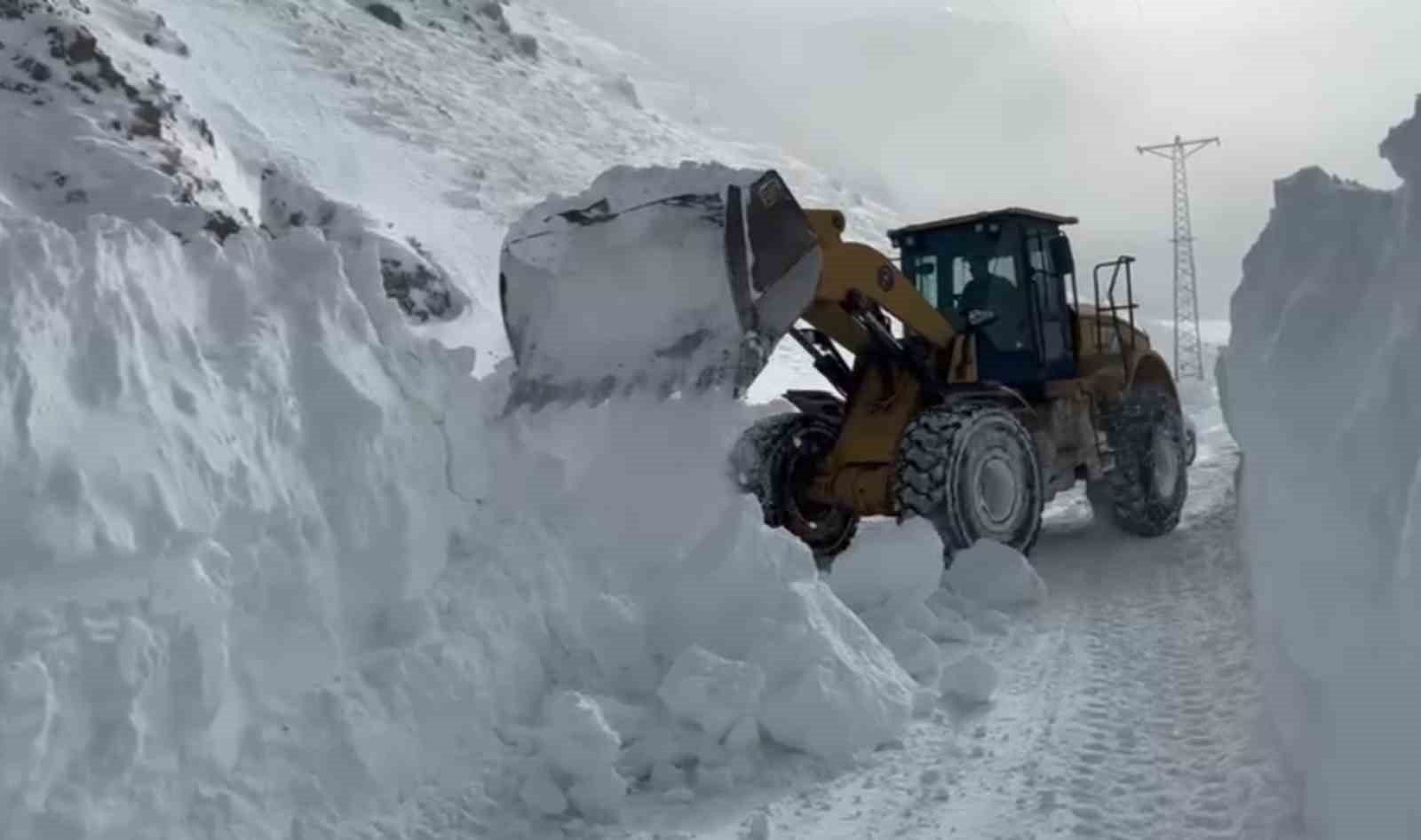 eleskirtte cig dusen hayrangol koyu yolu ulasima acildi 3 yNy76pUf