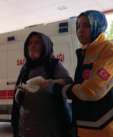 elleri-merdaneli-utuye-sikisan-kadin-yaralandi-jsYNGIlS.jpg