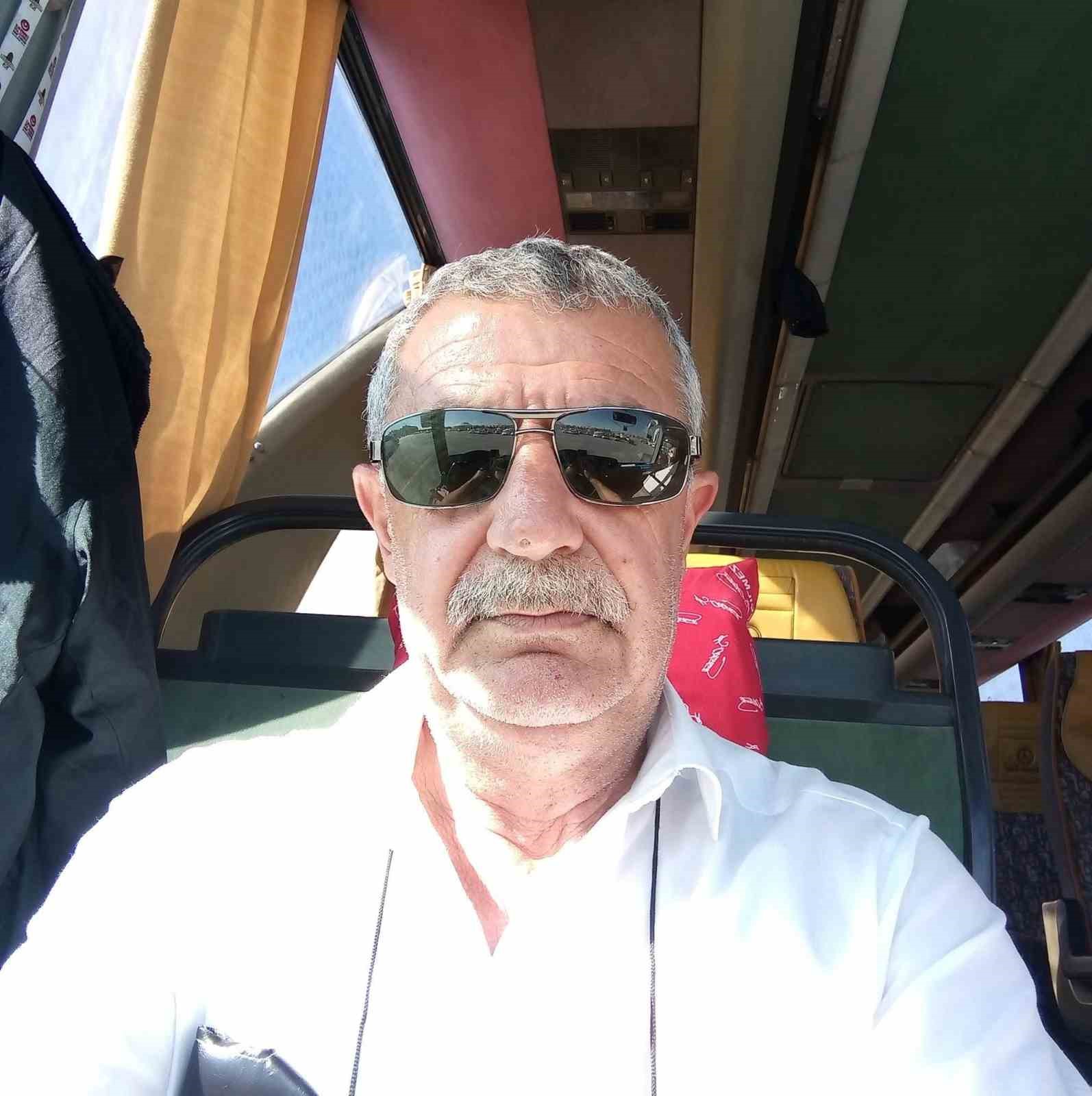 emanet verdigi altinlari odemeyen oglunu olduren baba adliyeye sevk edildi 5 PwVg9MZL