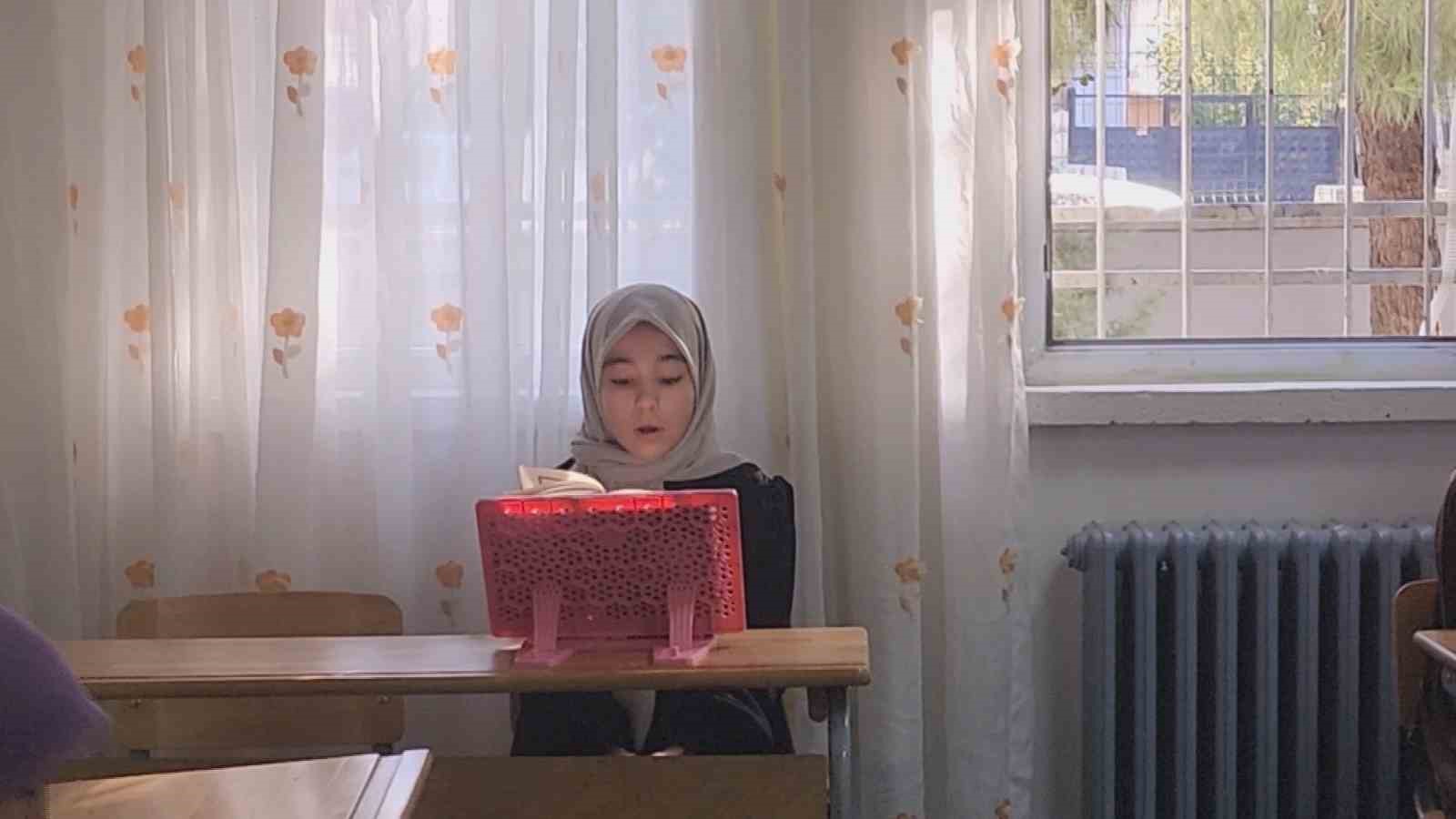 emeginin karsiligini alarak hafiz olan kiz babasina mujdeli haberi gozyaslari icerisinde verdi 1 NVtuslsm