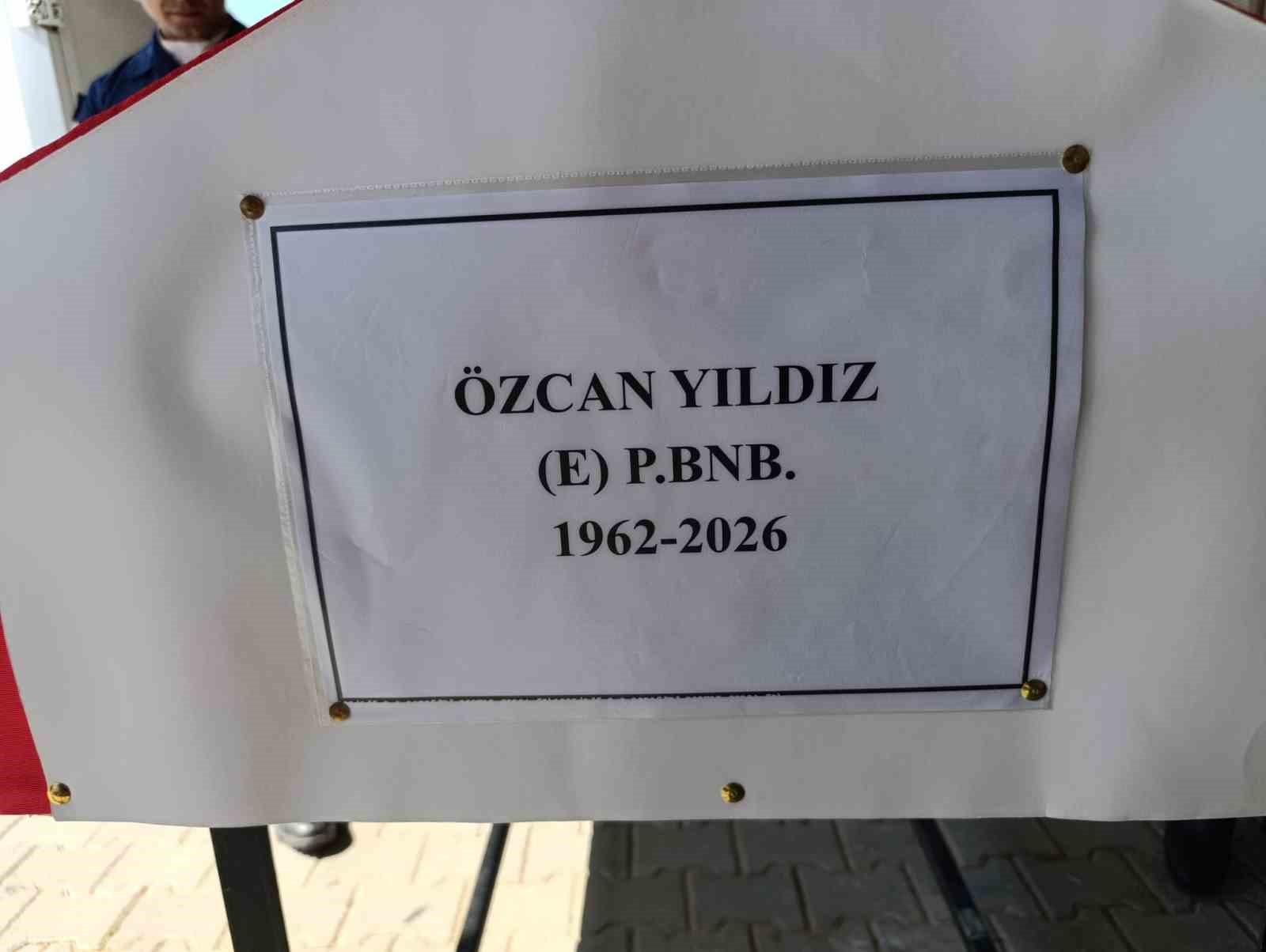 emekli binbasi ozcan yildiza askeri torenle veda 1 q3MEQVsc