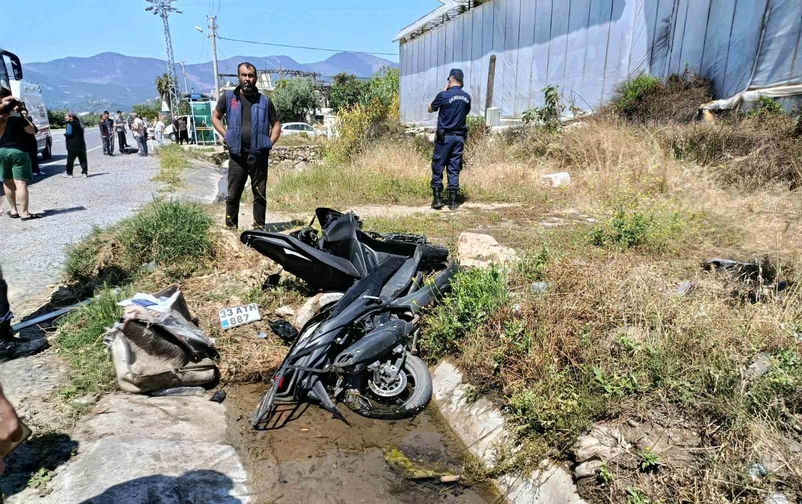 Emekli imam trafik kazasında hayatını kaybetti 5 emekli imam trafik kazasinda hayatini kaybetti 1 VKl3XJSC
