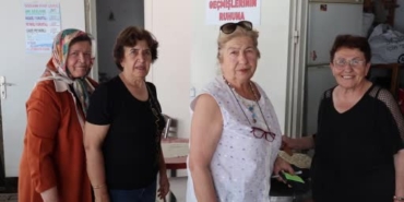 emekli-kadinlar-gozleme-satarak-universitelilere-destek-oluyor-qe1q5j7v.jpg