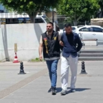 emekli-ogretmeni-2-milyon-lira-dolandirdi-2-bin-dakikalik-goruntu-incelenerek-yakalandi-OfMZu3FF.jpg
