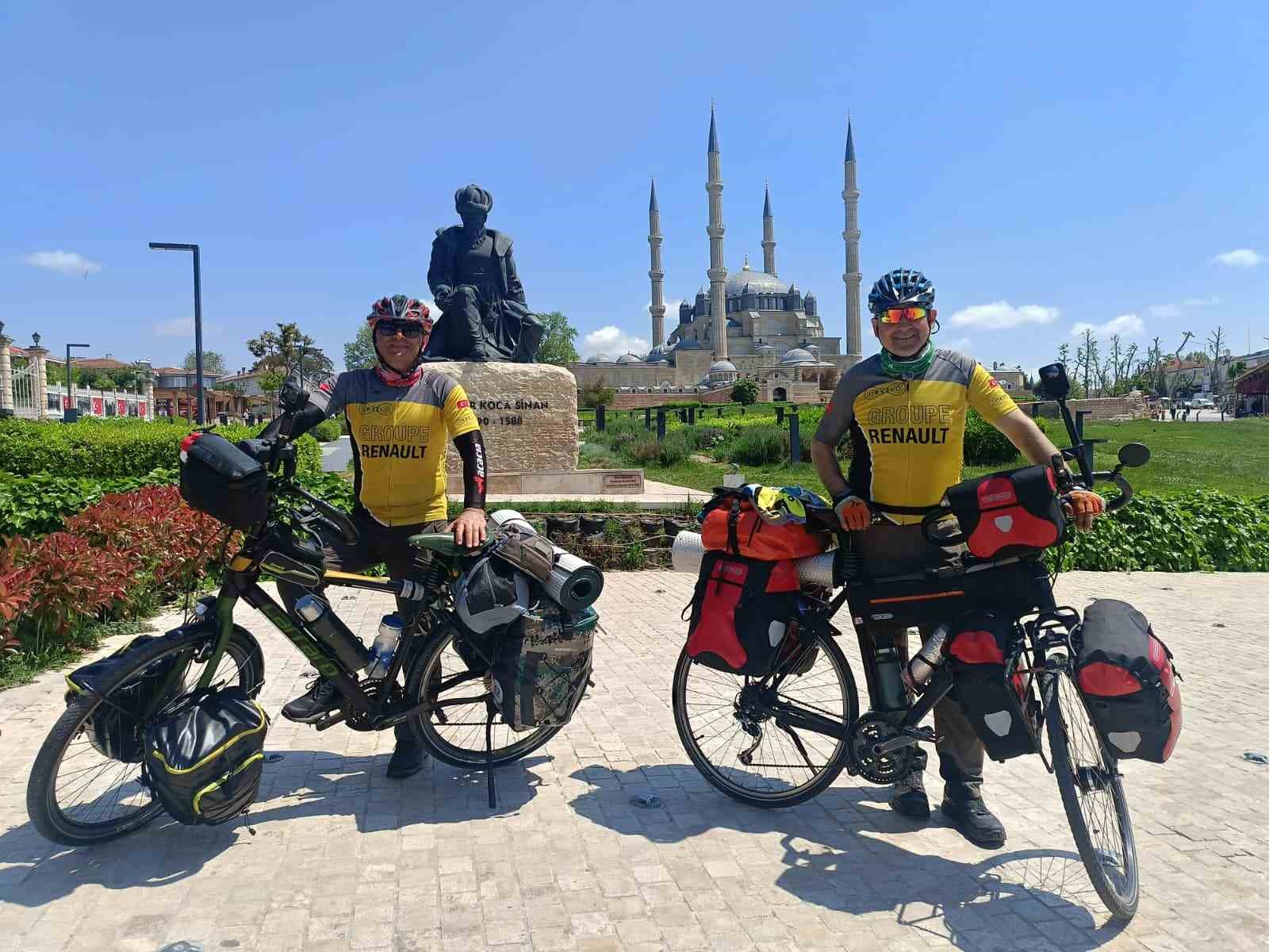 emekli oldular bisikletle turkiye turuna ciktilar 1 suhm69wv