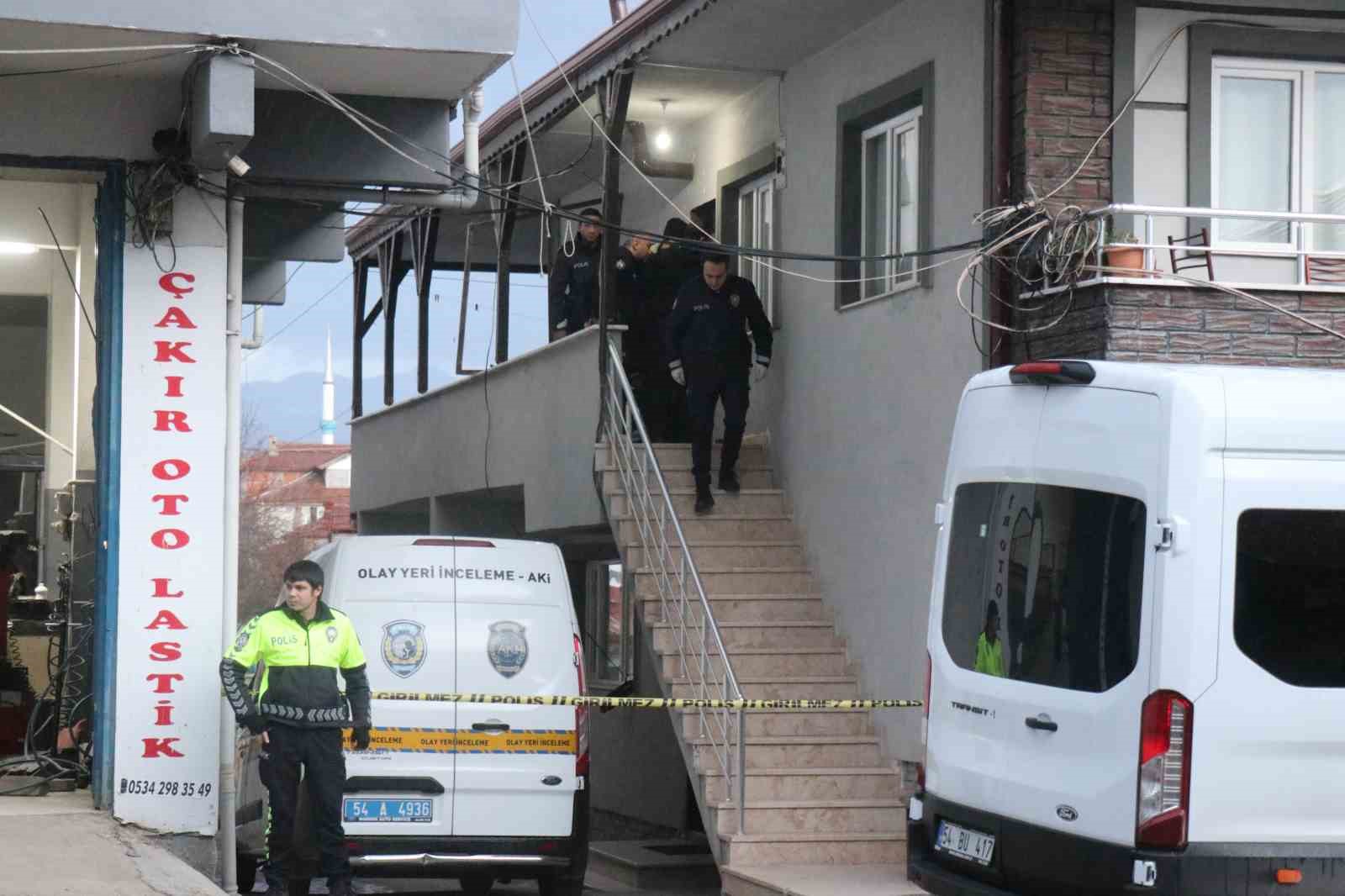 emekli polisin oldurdugu mhp ilce baskani son yolculuguna ugurlandi 3 5A7zj8T5