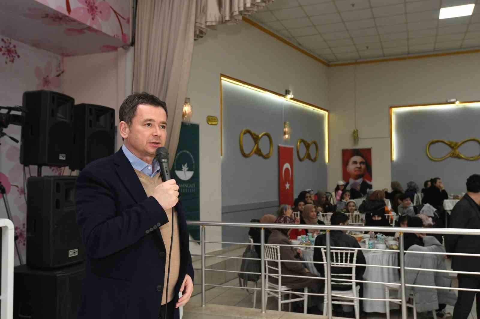 emekte gonuller ayni iftar sofrasinda bulustu 1 C3q7egsS