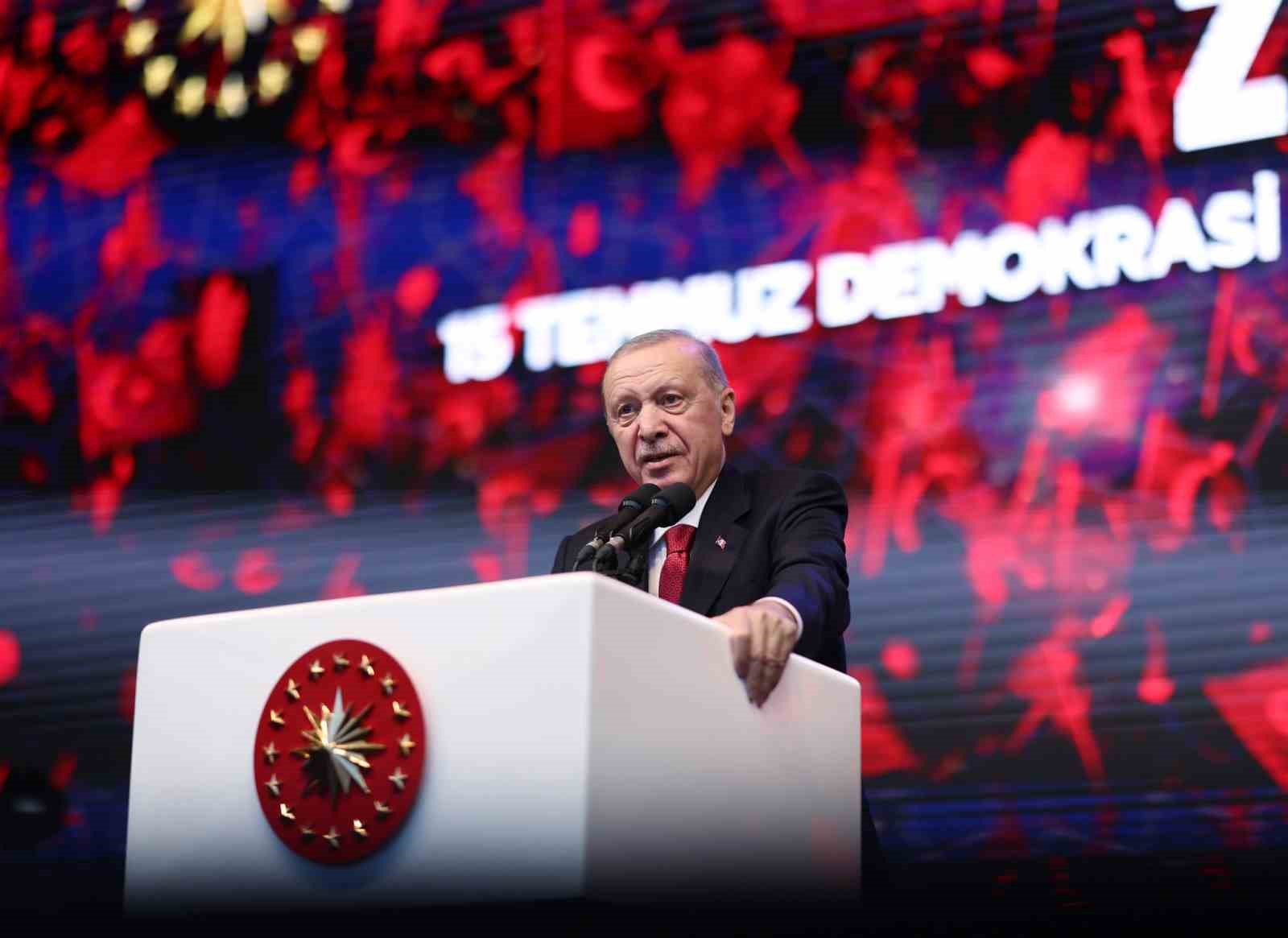 Emine Erdoğan: "15 Temmuz, tarihi bir dönüm noktasıdır" 4 emine erdogan 15 temmuz tarihi bir donum noktasidir 0