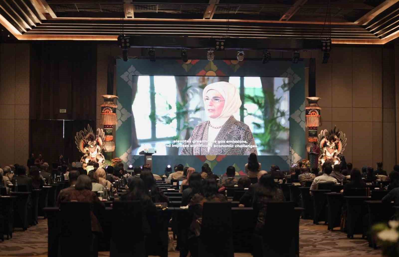 emine erdogan asya pasifik sifir atik uluslararasi seminer programina video mesaj gonderdi 1 nDXBXqds
