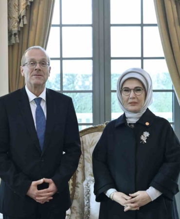 emine-erdogan-dso-heyetiyle-gorustu-S1yJNpCZ.jpg