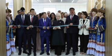 emine-erdogan-kazakistanda-sifir-atik-egitim-laboratuvarinin-acilisini-yapti-YjnyMfcy.jpg