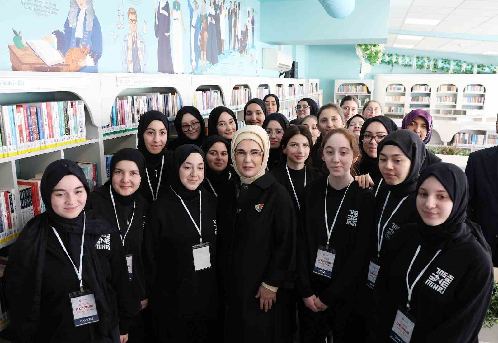 emine erdogan kutuphane okullarin kalbidir ruhudur can damaridir 5 uir6PaR9