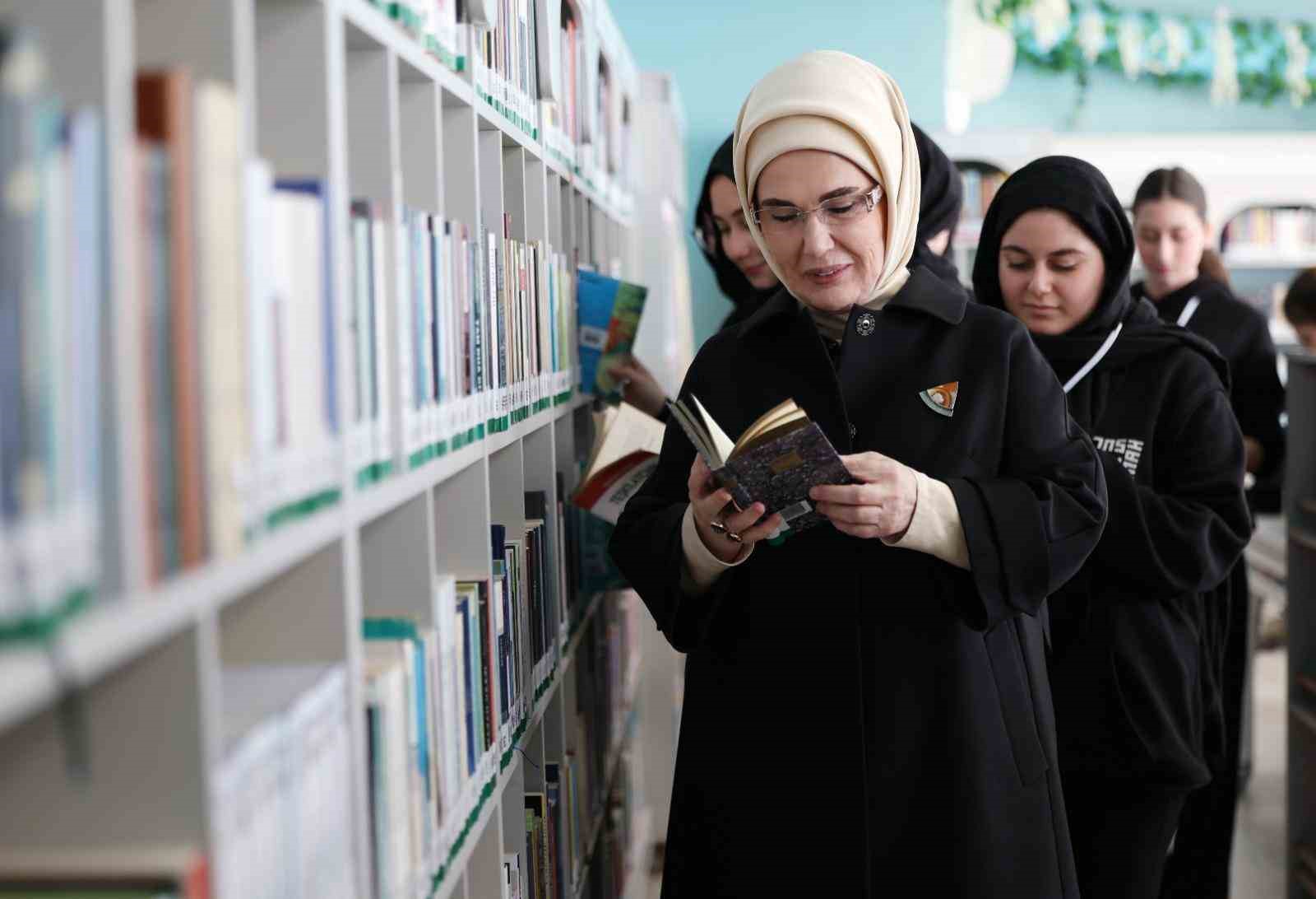 emine erdogan kutuphane okullarin kalbidir ruhudur can damaridir 6 1qbT4Z1W