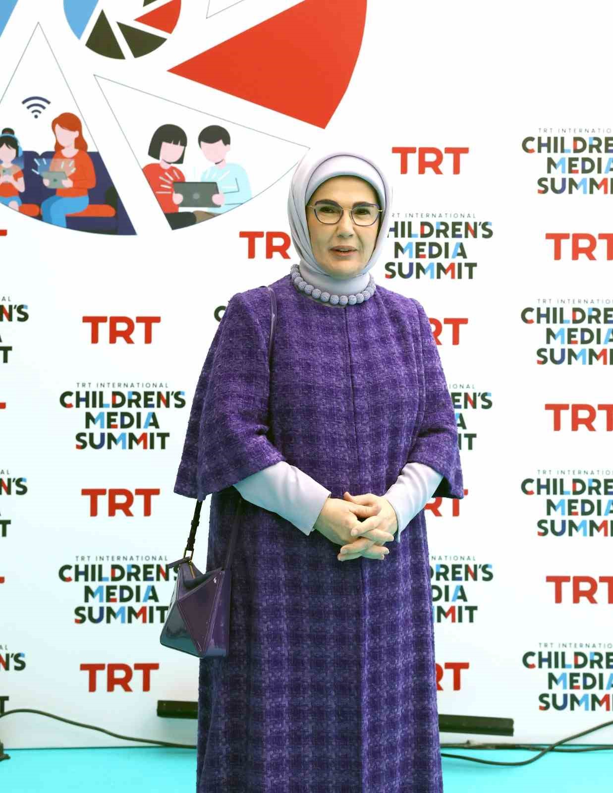 emine erdogan trt uluslararasi cocuk medyasi zirvesine katildi 11 rIvpBl8t
