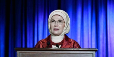 emine-erdogan-turk-muzigini-olusturan-tum-dallari-varligimizin-ayrilmaz-bir-parcasi-olarak-gormek-zorundayiz-IXUW9ZKE.jpg