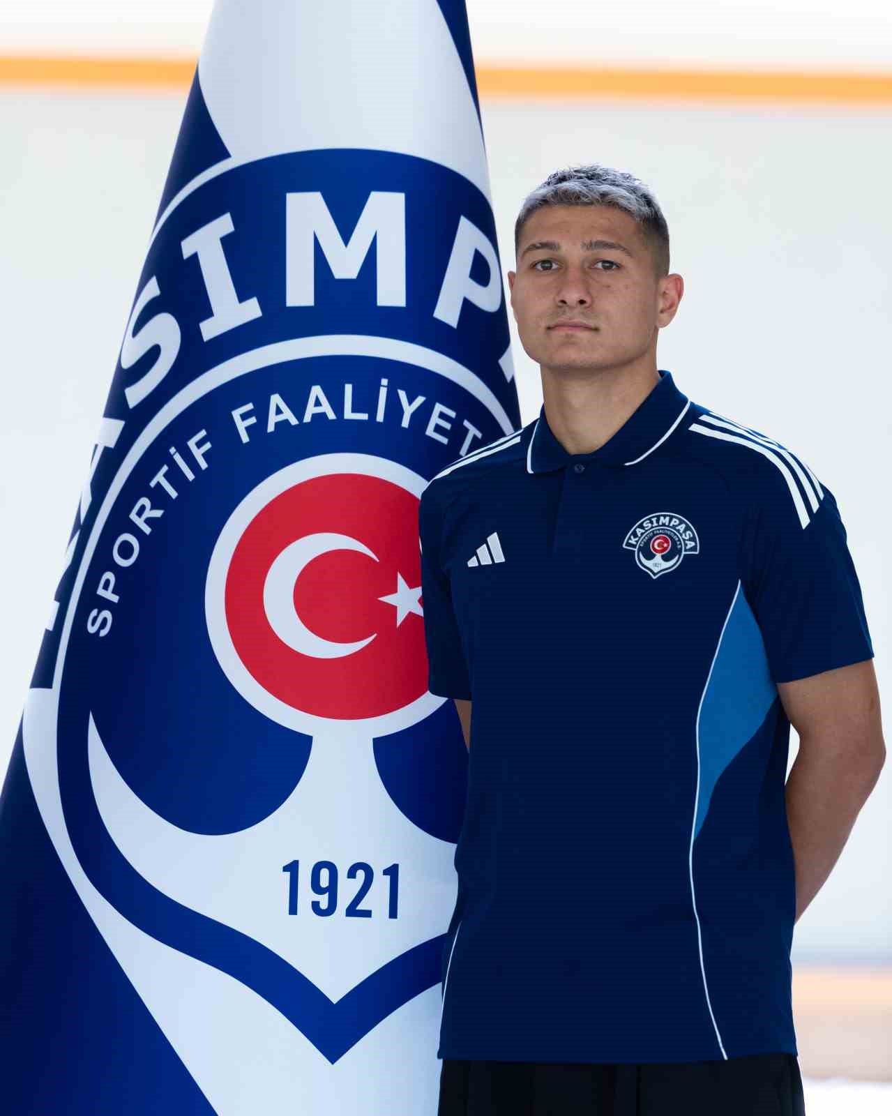 emirhan boz kasimpasada 2 8p6hG1LA