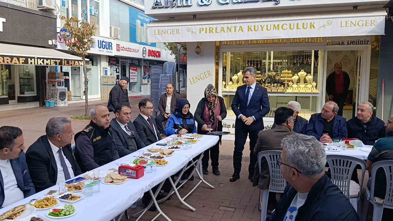 emniyet birimleri sorunlari yerinde tespit ediyor 0 QHOknAnh