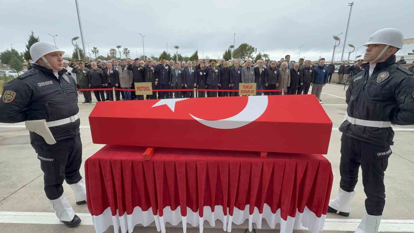 emniyet muduru musa bozkurt son yolculuguna ugurlandi 1 a8d8sBSe