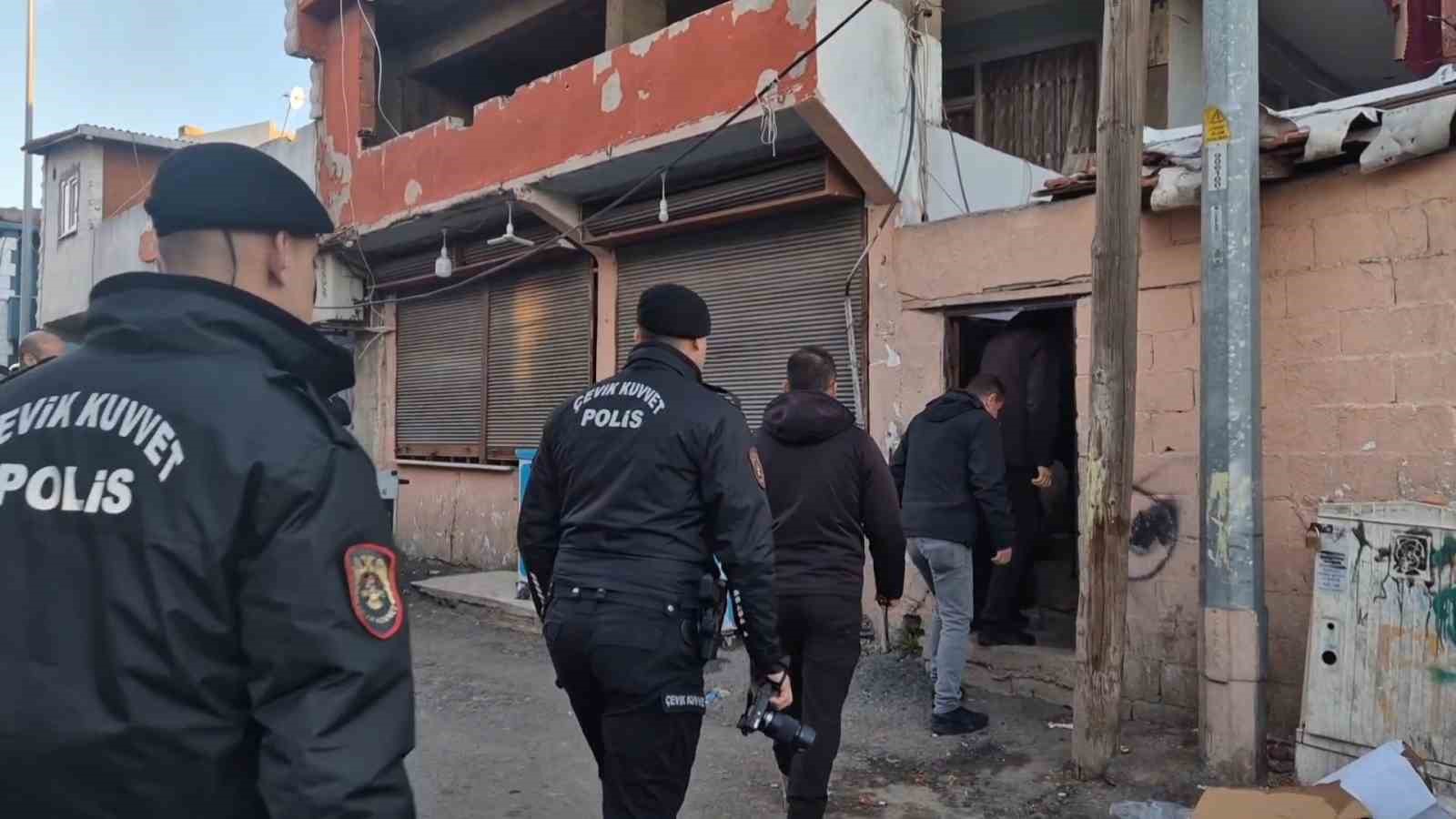 emniyet muduru sabahin ilk isiklarinda aydogduya geldi burasi sehrin en temiz mahallesi olacak 3