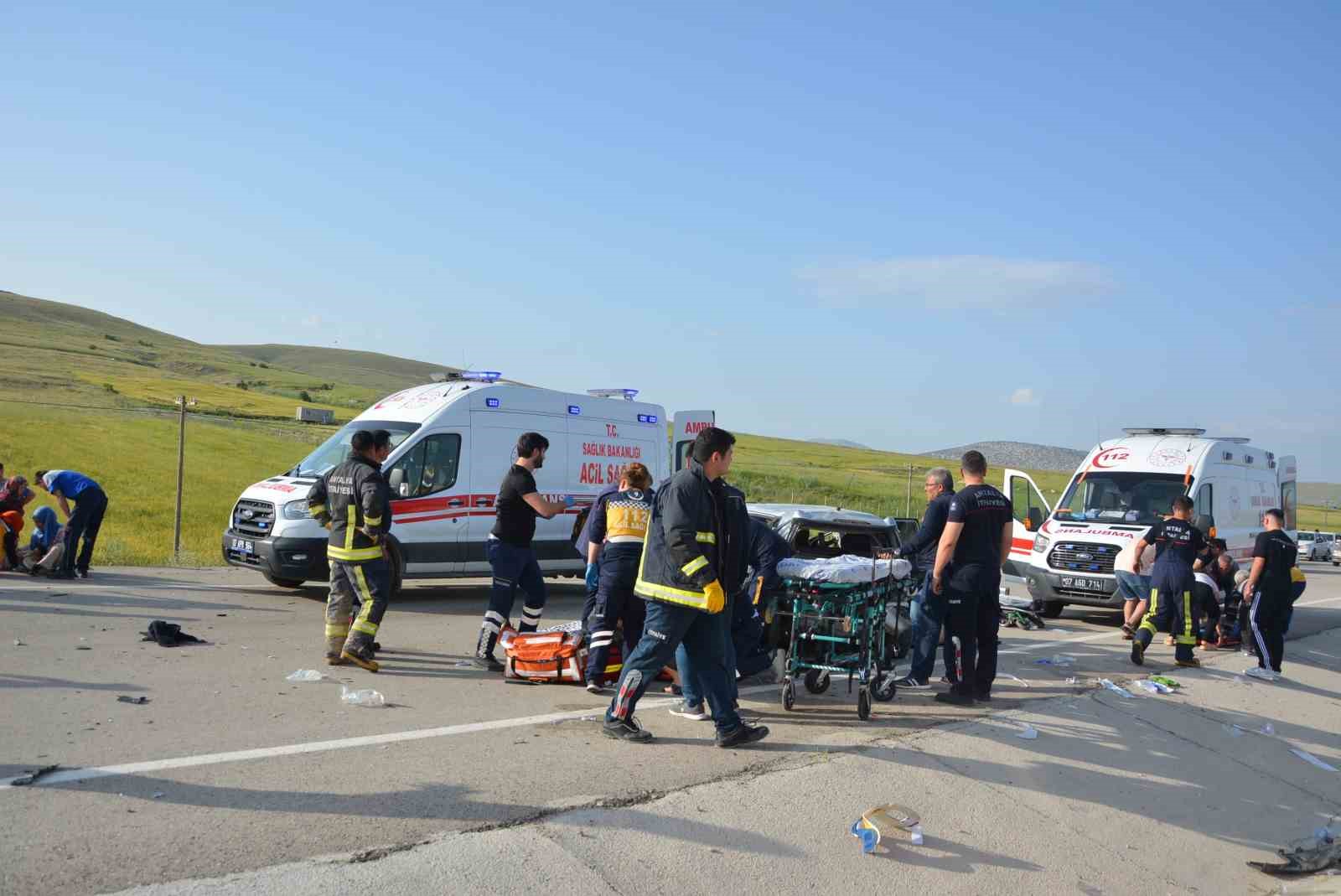 Emniyet şeridinde katliam gibi kazada "Taksirle ölüme neden olma" suçundan cezalandırılma talebi 6 emniyet seridinde katliam gibi kazada taksirle olume neden olma sucundan cezalandirilma talebi 2 nFdH4ROz