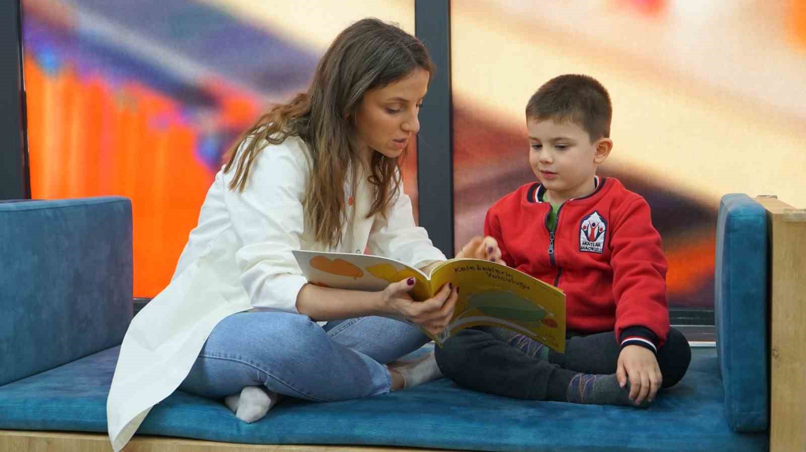 Emniyetevleri Çocuk Kütüphanesi minik ziyaretçilerini ağırlıyor 4 emniyetevleri cocuk kutuphanesi minik ziyaretcilerini agirliyor 0 l9MAUQTC