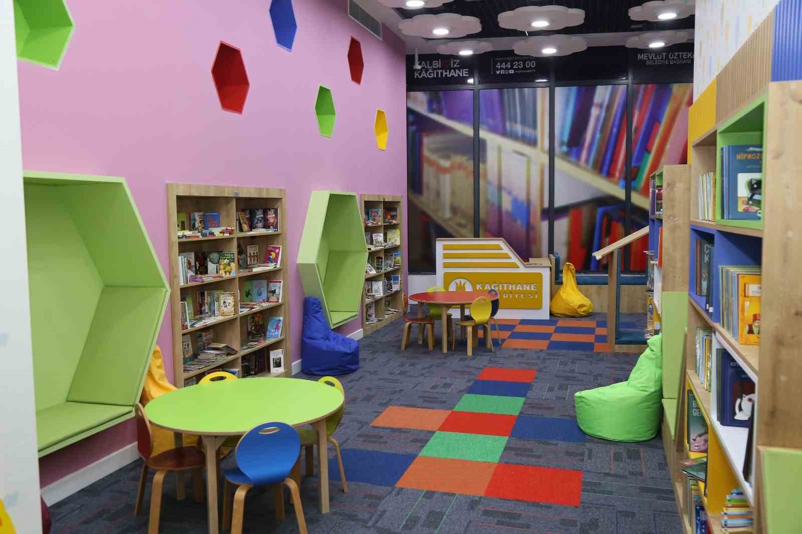 Emniyetevleri Çocuk Kütüphanesi minik ziyaretçilerini ağırlıyor 8 emniyetevleri cocuk kutuphanesi minik ziyaretcilerini agirliyor 4 pCIqX93M