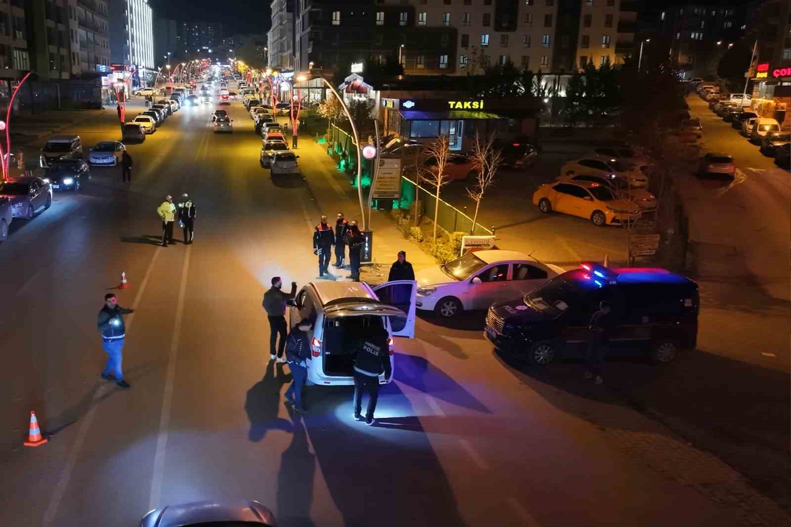 emniyetten genis capli narkotik denetimi 1