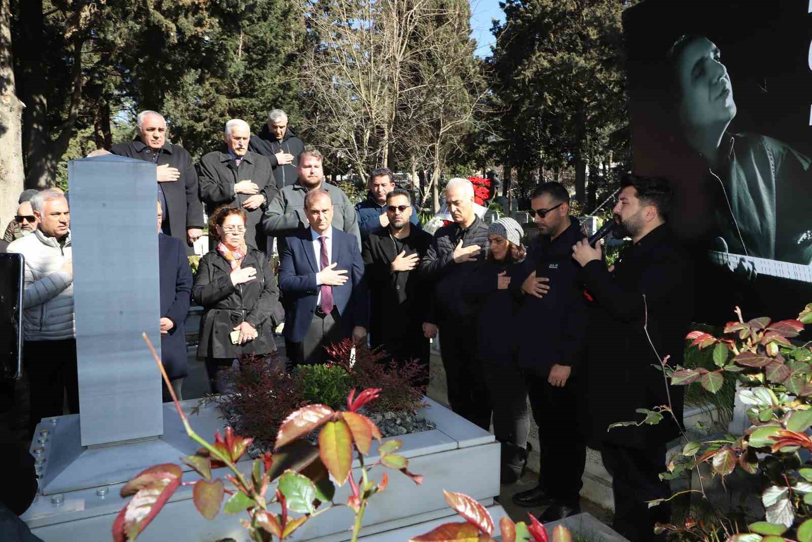 emre saltik vefatinin 9 yil donumunde kabri basinda anildi 0 GC8KSI5G