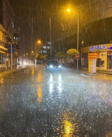 en-cok-yagis-dusen-3uncu-sehir-duzce-oldu-451rItVU.jpg