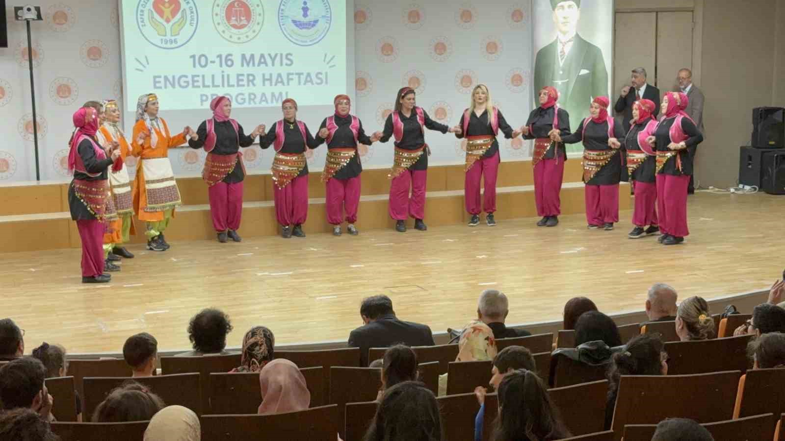 en degerli cocuklarin en ozel gunlerinde velilerin gosterisi alkis topladi 2 dOignIZu