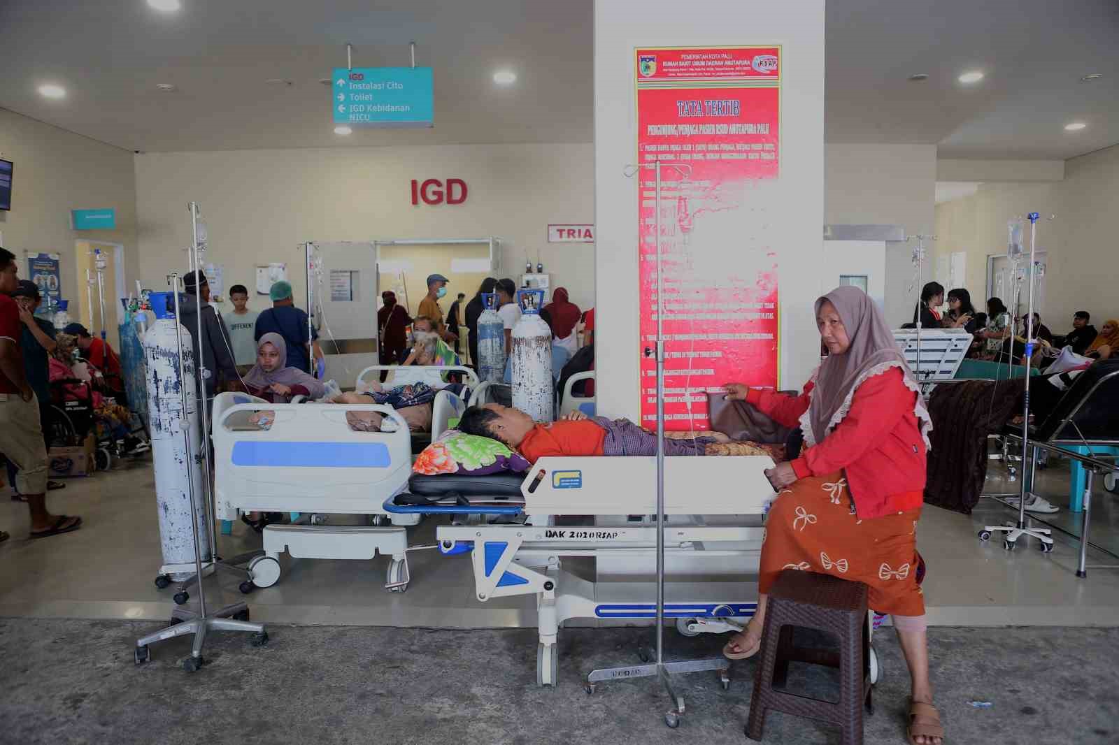 endonezyada 67 buyuklugunde deprem 1