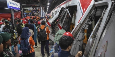 endonezyada-tren-kazasi-14-olu-84-yarali-pE7WmX8K.jpg