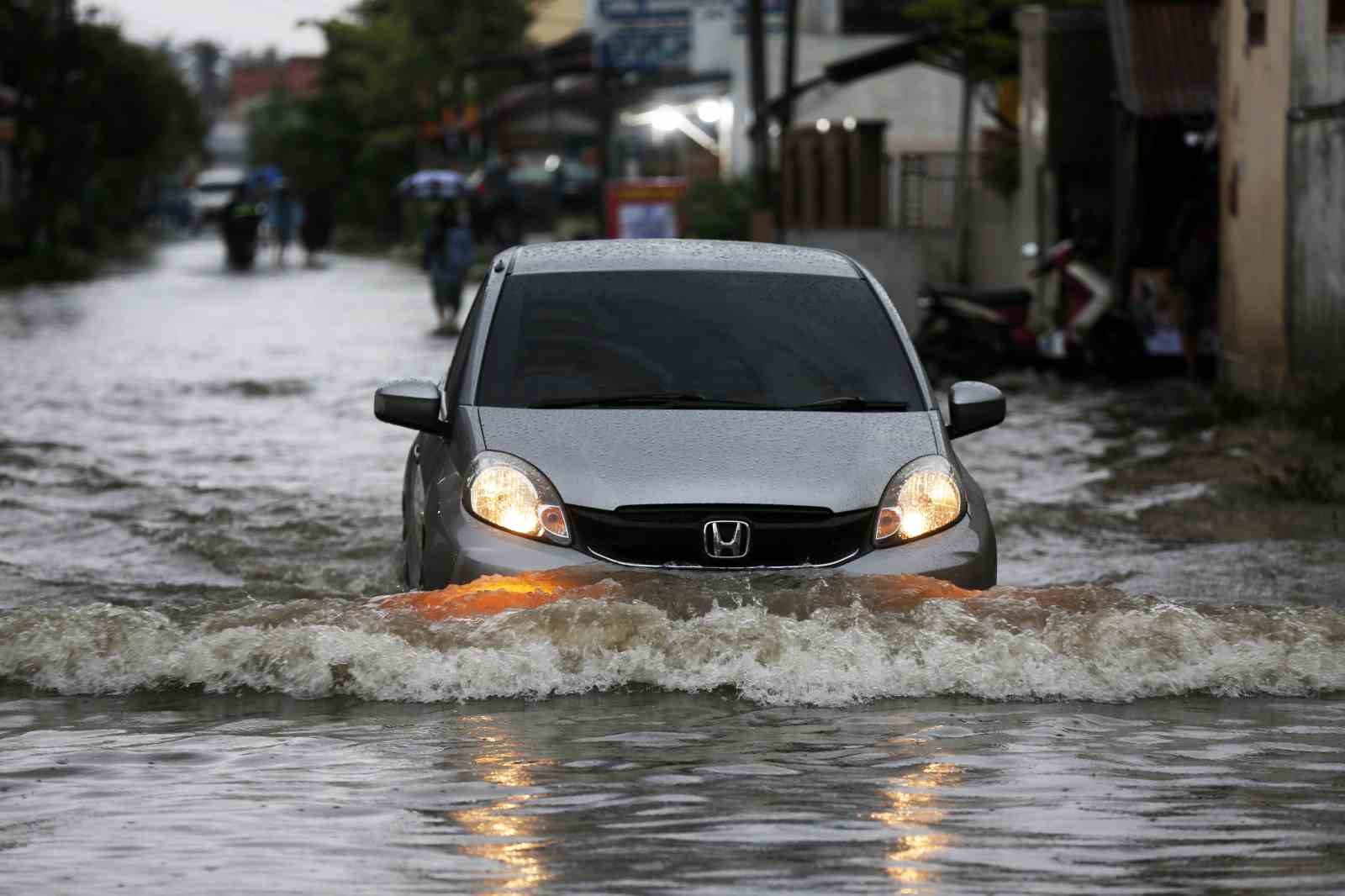 endonezyadaki sel ve toprak kaymalarinda olu sayisi 49a yukseldi 3 zLbWR7AX