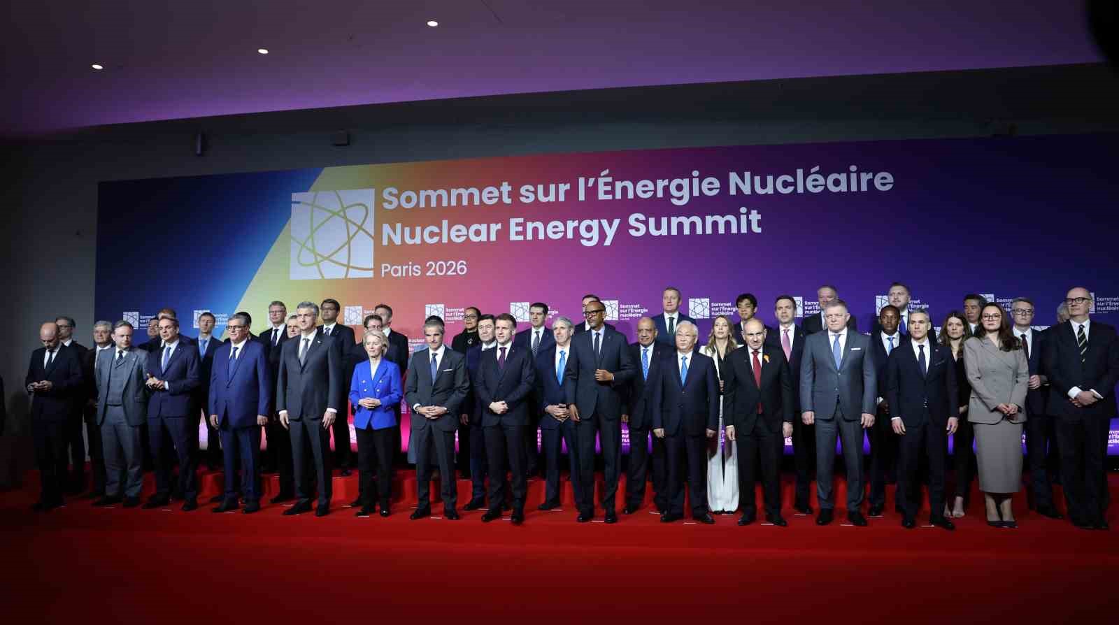 enerji ve tabii kaynaklar bakani bayraktar fransada 1 3nlgawus