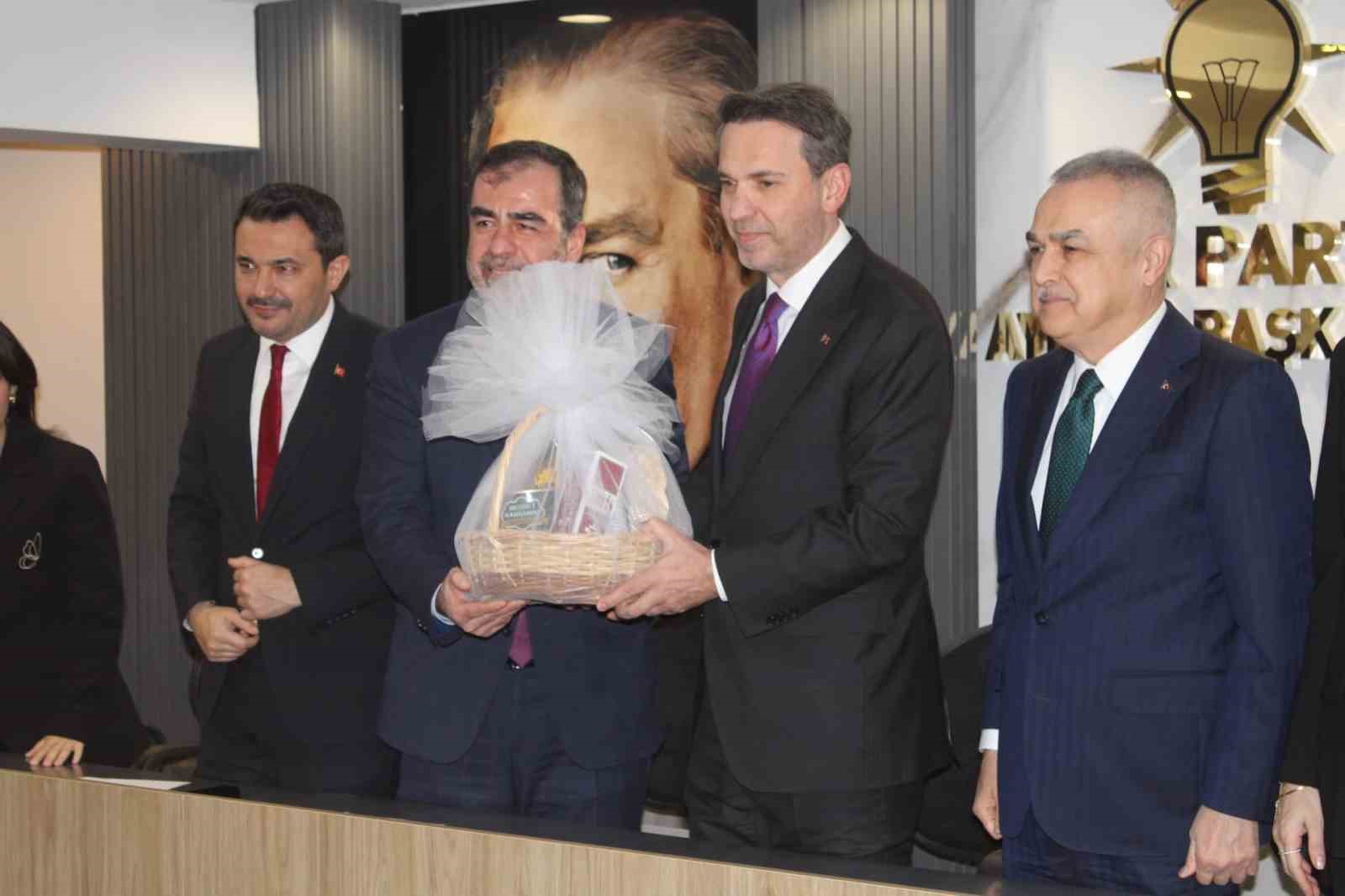 enerji ve tabii kaynaklar bakani bayraktar hedefimiz turkiyeyi enerjide bagimsiz kilmak 2