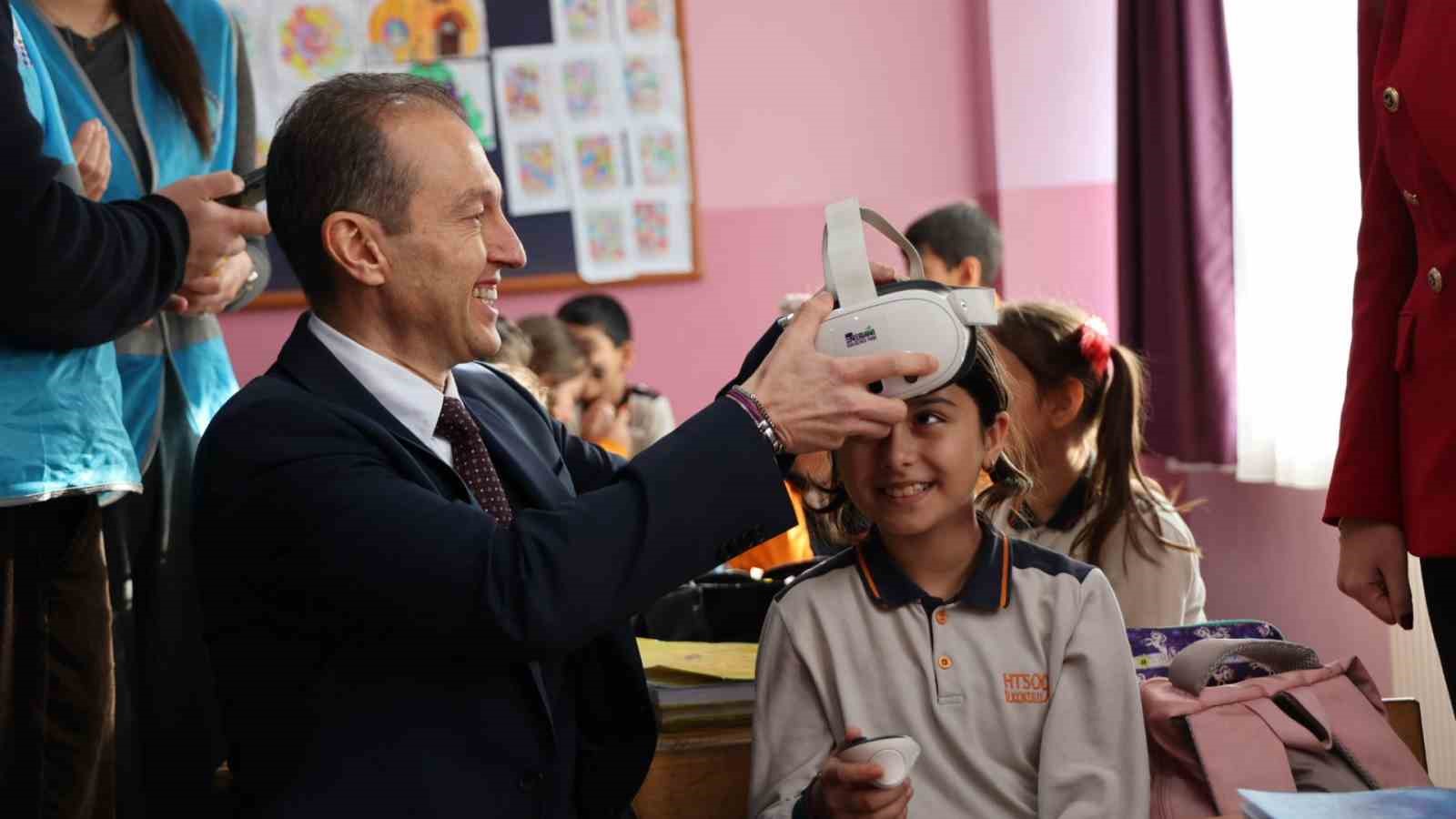 Enerjini geleceğe taşı projesi, 500’ü aşkın okulda enerji farkındalığı oluşturdu 9 enerjini gelecege tasi projesi 500u askin okulda enerji farkindaligi olusturdu 5 vhYT6LrC