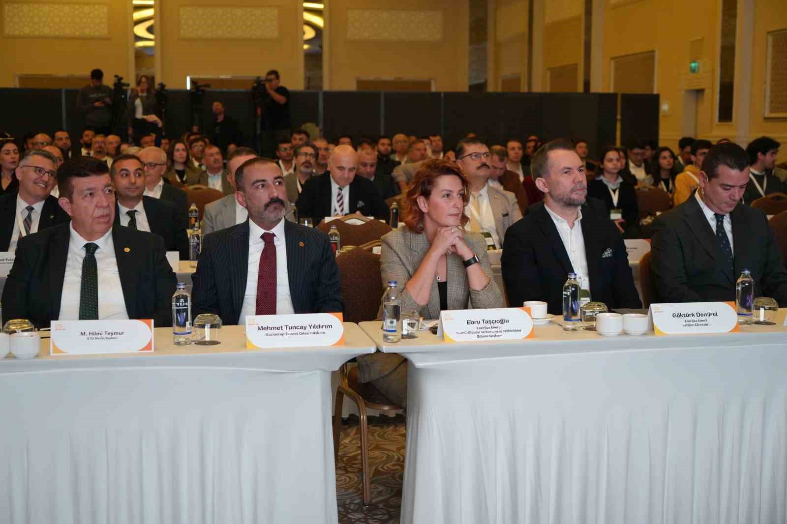 enerjisa enerji daha iyi bir gelecek bulusmalarinin ilkini gaziantepli kobilerle gerceklestirdi 1 3DMWeSb4