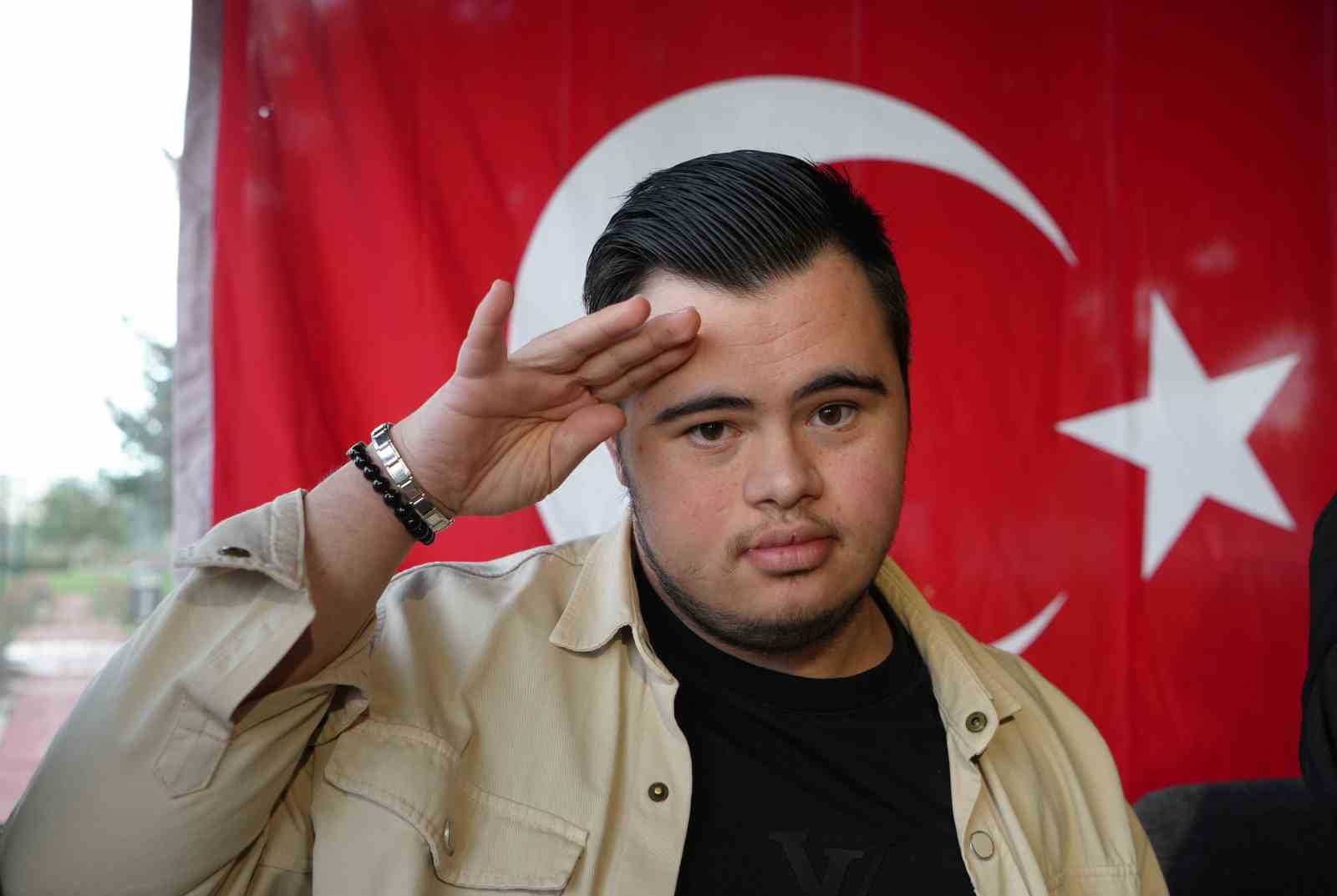 engelleri astilar vatana asker oldular 2 M9YfqubN