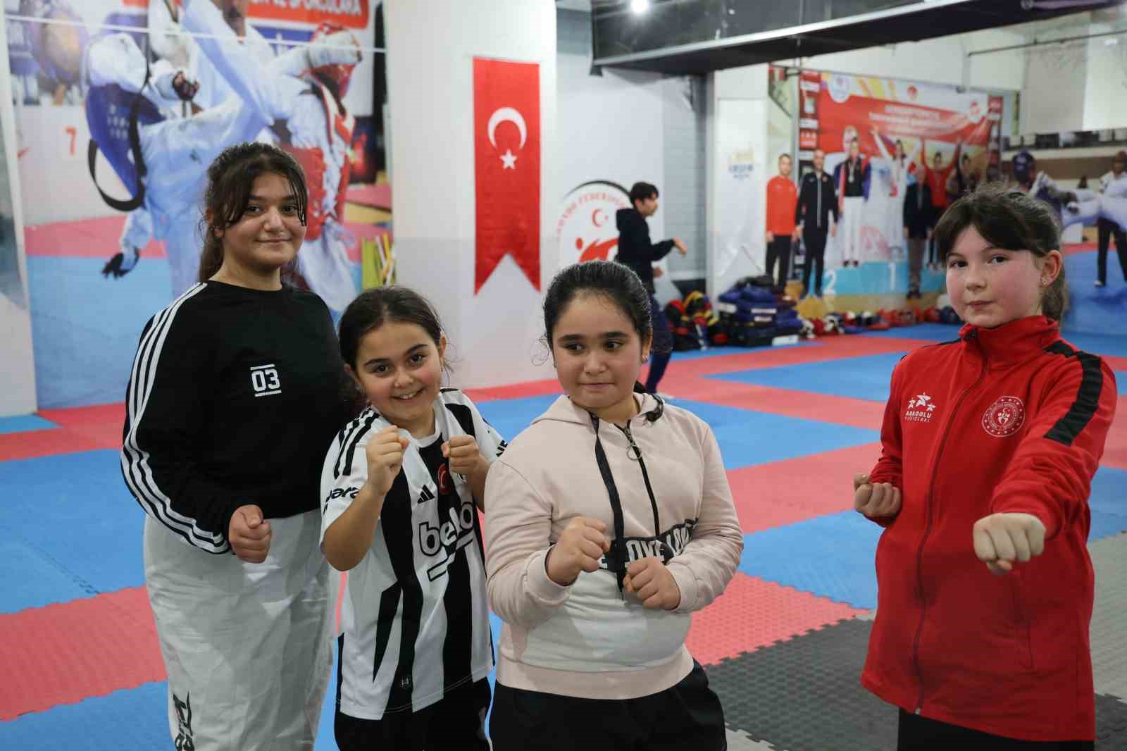 engellerin asildigini para taekwondo turkiye sampiyonu furkan kaan ata gosterdi 4 Rq337veE