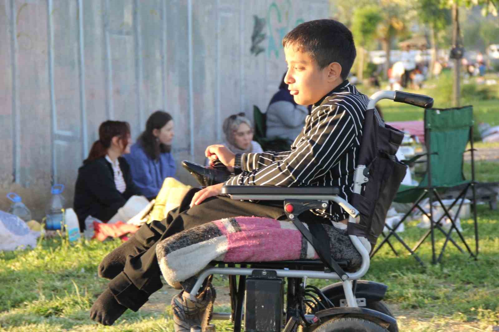 engelli anneleri icin unutulmaz gun cizrede duygulandiran etkinlik 0 kWinjlYs
