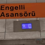 engelli-asansorunun-amaci-disinda-kullanilmasina-engellilerden-tepki-2nil5lxX.jpg