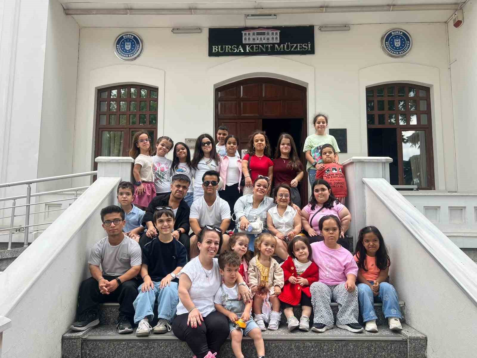 engelli bireyler bursayi gezdi 4
