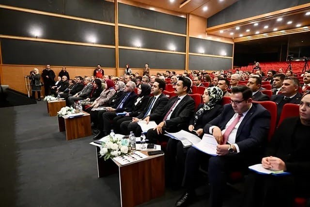 engelli bireylerin sorunlari erzurumda konusuldu 6 rHCTIYWg