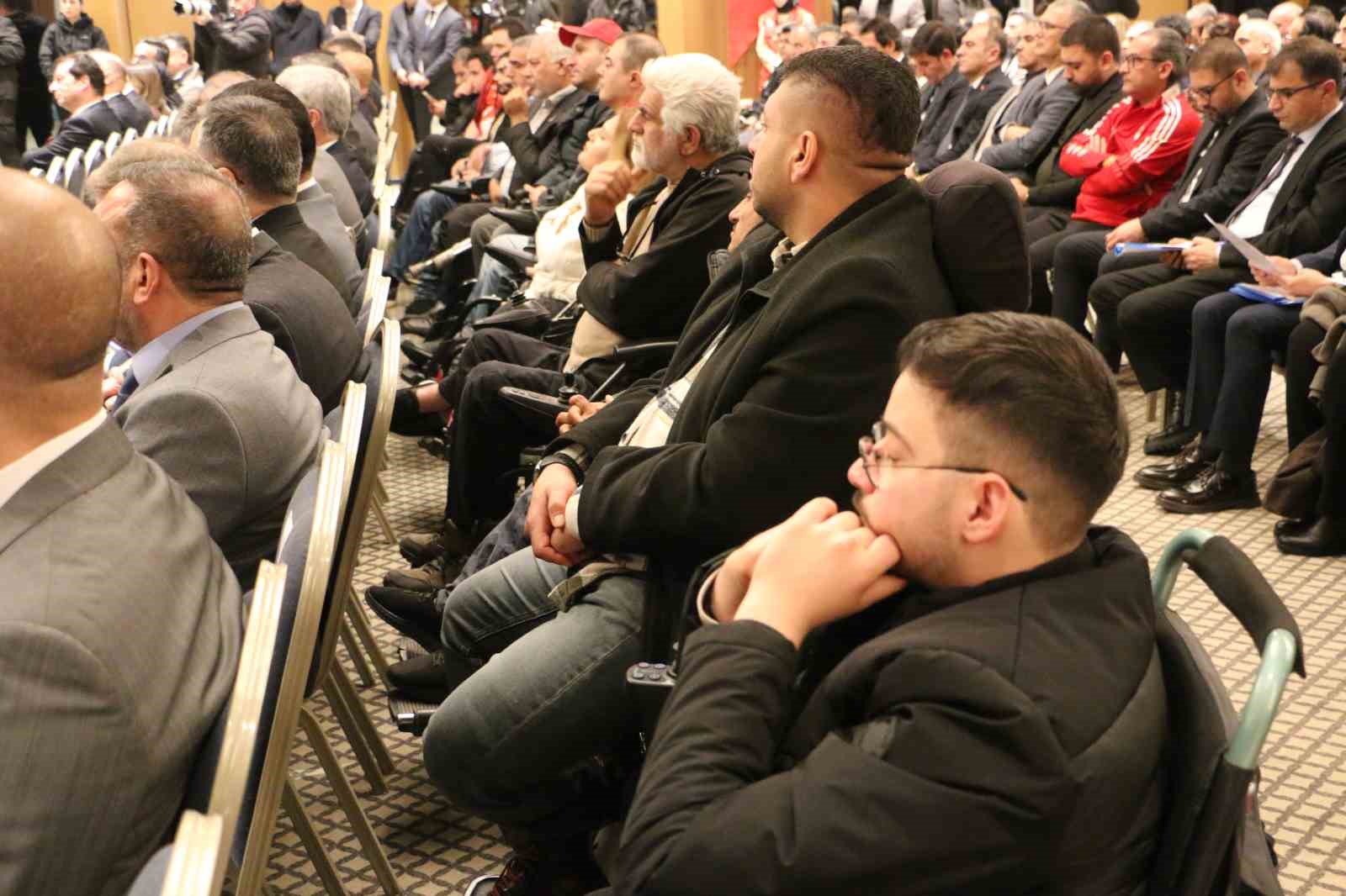 engelli bireylerin sorunlarini arastirma komisyonu baskani kasapoglu bugune kadar paydaslarimizdan komisyonumuza ulasan rapor gorus JvG7gfen