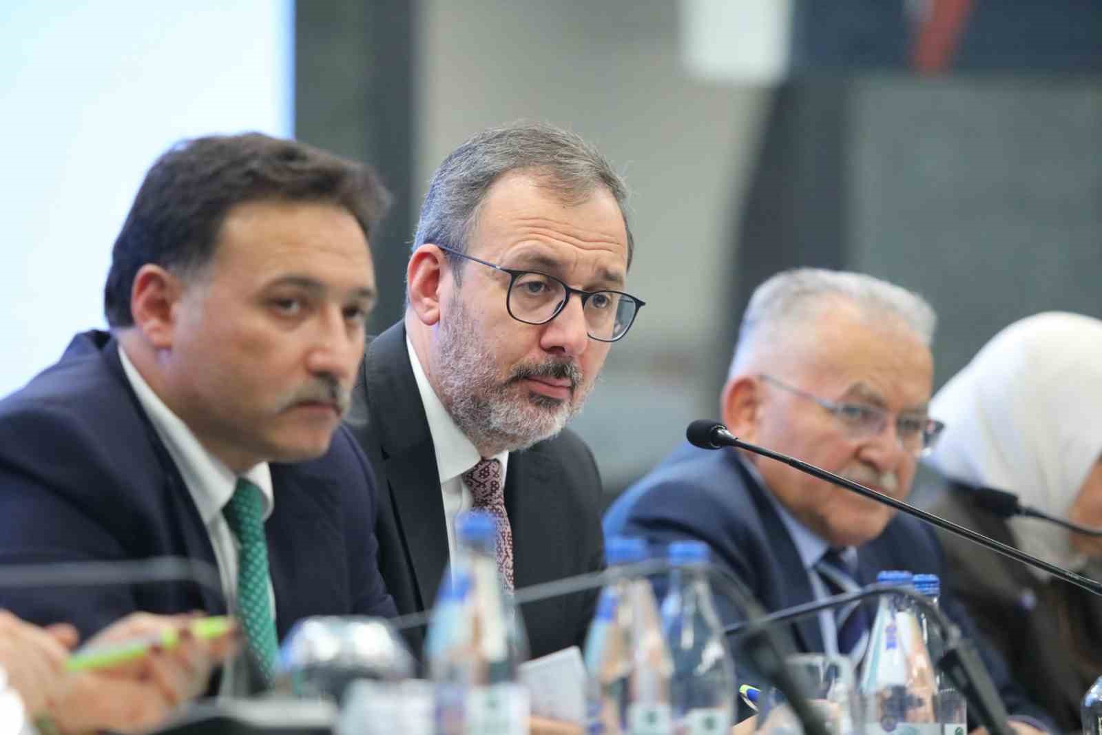 Engelli Bireylerin Sorunlarını Araştırma Komisyonu Başkanı Kasapoğlu: "En geniş kapsamlı veri havuzlarından birini oluşturduk" 6 engelli bireylerin sorunlarini arastirma komisyonu baskani kasapoglu en genis kapsamli veri havuzlarindan birini olusturduk GD4j8epE