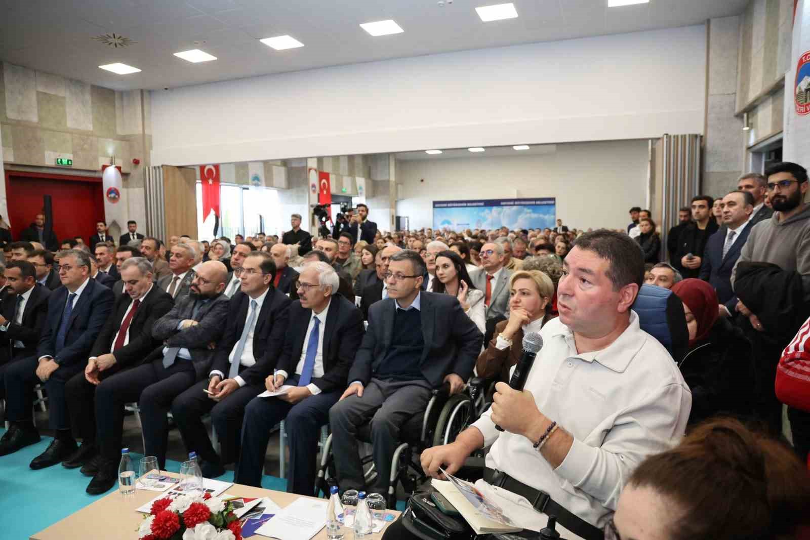 Engelli Bireylerin Sorunlarını Araştırma Komisyonu Başkanı Kasapoğlu: "En geniş kapsamlı veri havuzlarından birini oluşturduk" 5 engelli bireylerin sorunlarini arastirma komisyonu baskani kasapoglu en genis kapsamli veri havuzlarindan birini olusturduk PprU1lL6
